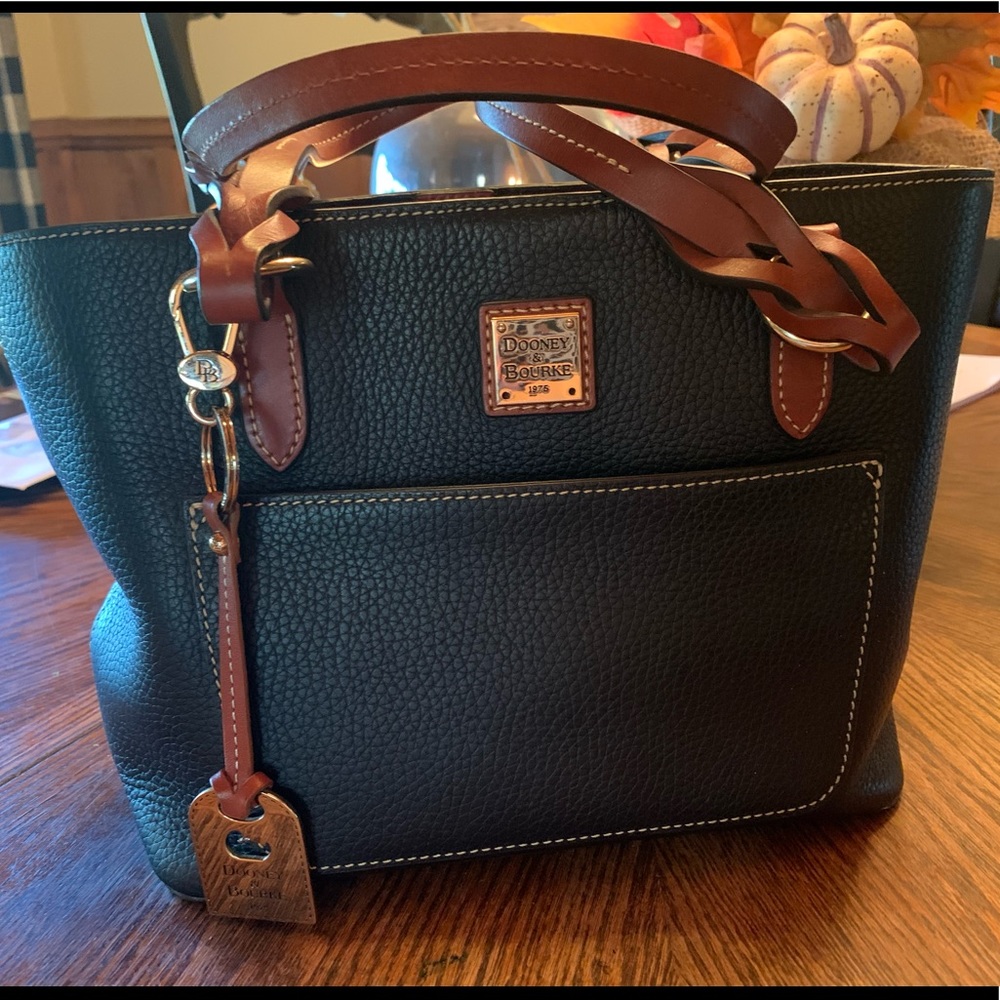 Dooney & Burke Tammy Tote